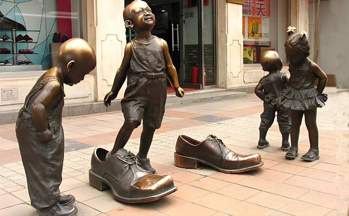 鑄銅小品雕塑市井煙火，讓步行街“活”起來(lái)