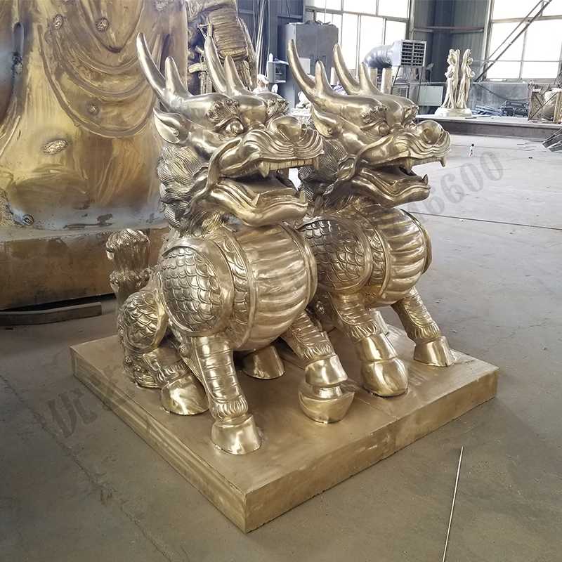 銅麒麟擺件，風(fēng)水麒麟擺件，傳統(tǒng)麒麟雕塑